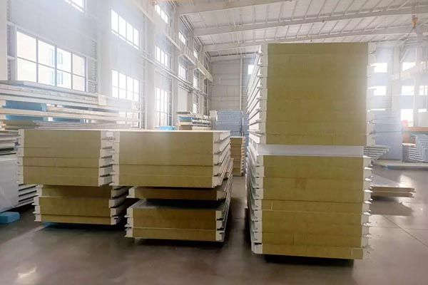 Rockwool Sandwichpaneele Lager